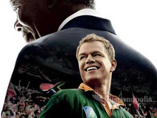 Del director Clint Eastwood, Invictus narra la verdadera e inspiradora historia sobre c�mo Nelson Mandela (Morgan Freeman) uni� fuerzas con el capit�n del equipo de Rugby surafricano, Francois Pienaar (Matt Damon), para unir a su Naci�n. Convencido que pod�a inspirar a su pueblo a trav�s del lenguaje universal del deporte, Mandela apoya al peor equipo de rugby en Sur�frica, el cual logra dar un viraje inesperado y llega a la final de la Copa Mundial de Rugby de 1995. 